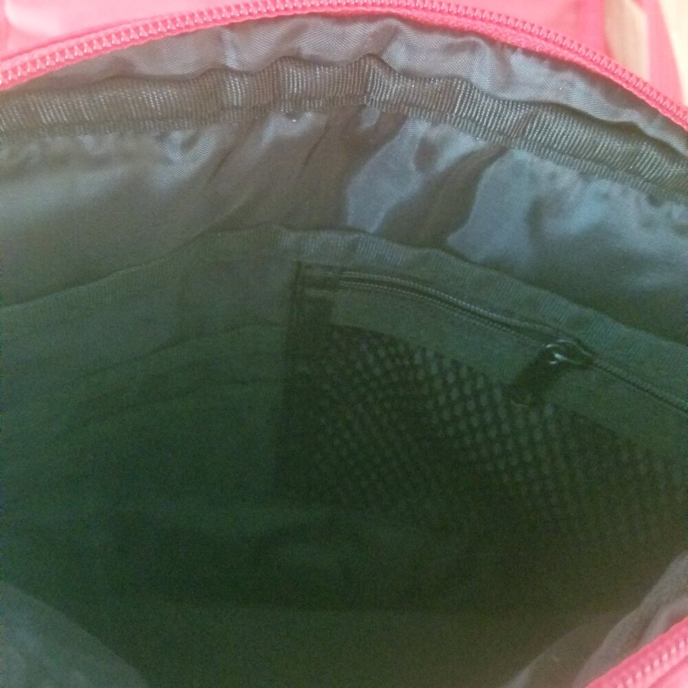 Crossbody or Shoulder Convertible Bag Purse - Picture 5 of 8